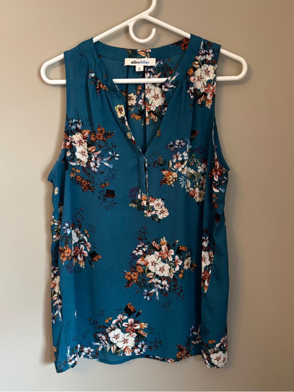 Alice Blue Teal Floral V‑Neck Sleeveless Camisole